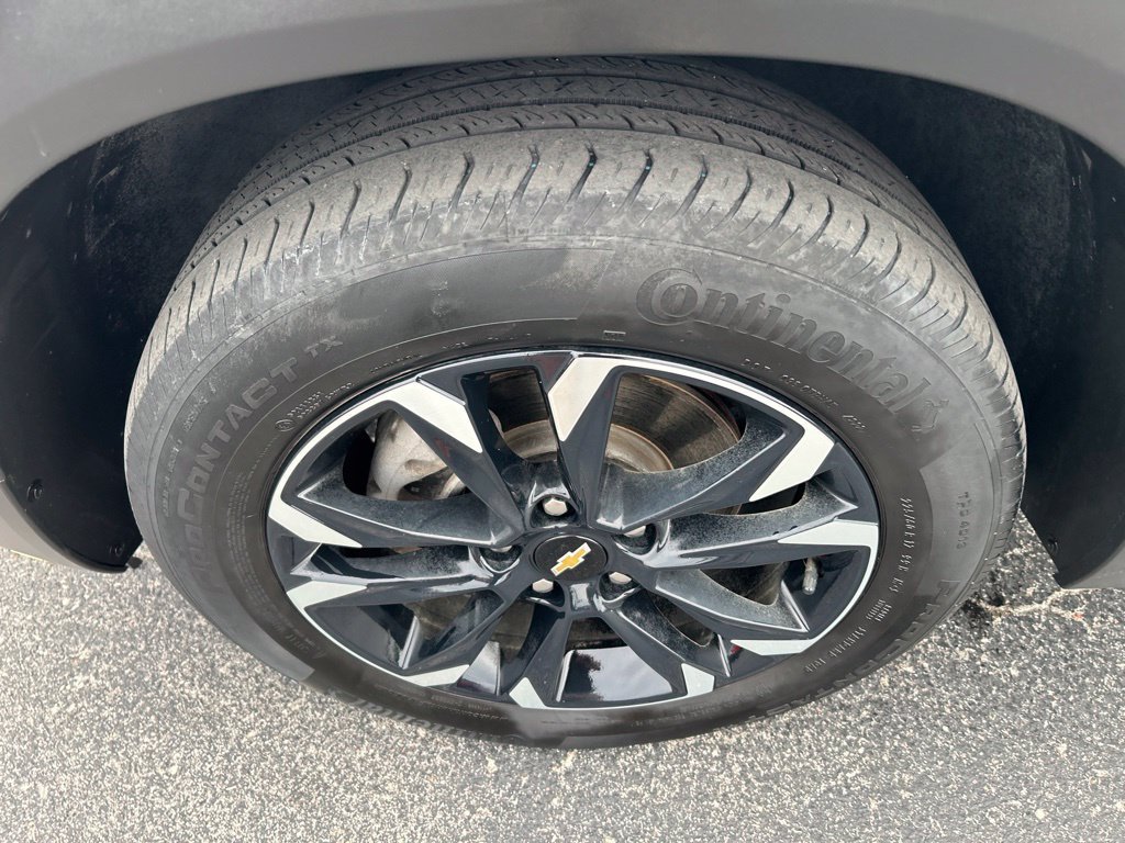 Used 2023 Chevrolet TrailBlazer LT w/ Convenience Package FWD image 9