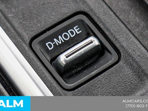 Used 2022 Nissan Pathfinder SL FWD image 34