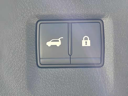 Used 2023 INFINITI QX60 Sensory w/ Vision Package AWD/4WD image 28