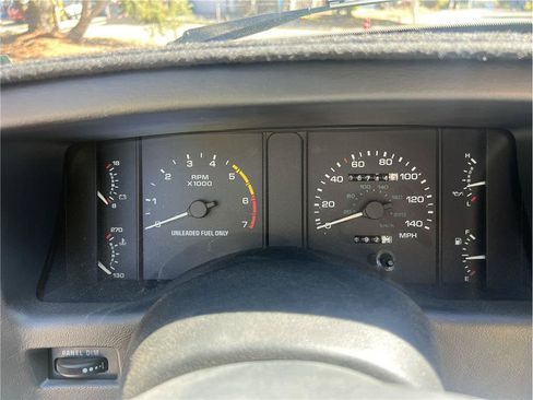 Used 1993 Ford Mustang GT RWD image 21