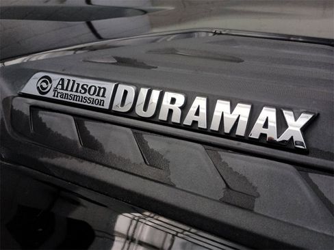 Used 2021 Chevrolet Silverado 2500 LTZ w/ Z71 Off-Road Package image 17