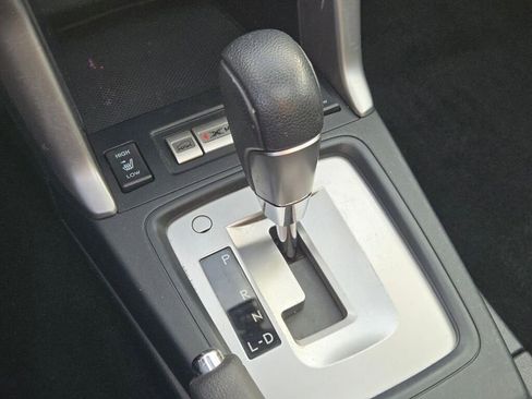 Used 2017 Subaru Forester 2.5i Limited image 29