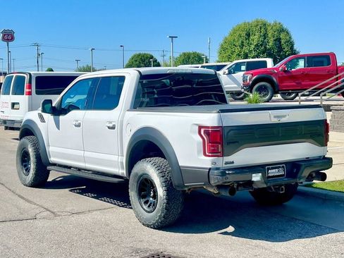 Used 2018 Ford F150 Raptor w/ Equipment Group 802A Luxury AWD/4WD image 4
