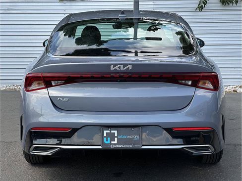 Used 2022 Kia K5 LXS FWD image 11
