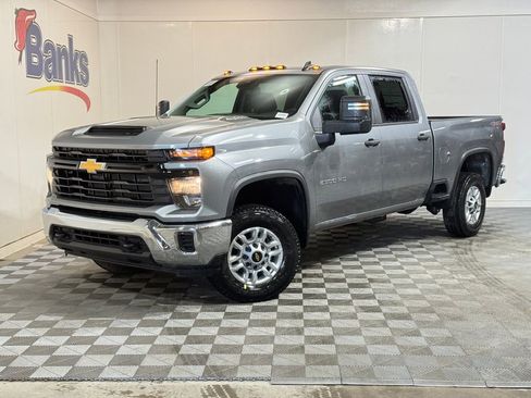 New 2026 Chevrolet Silverado 2500 W/T AWD/4WD image 2