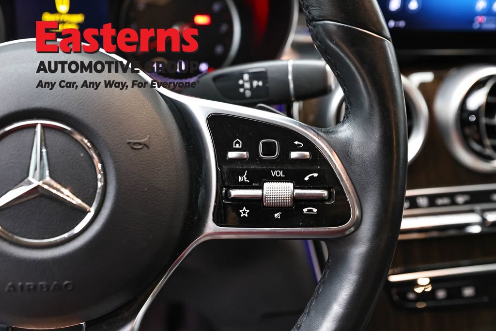 Used 2021 Mercedes-Benz GLC 300 4MATIC w/ Multimedia Package image 18