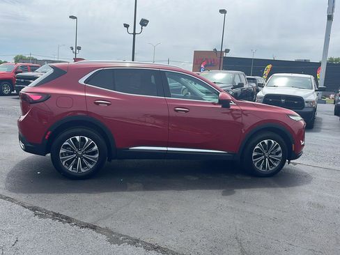 Used 2025 Buick Envision Preferred AWD/4WD image 6