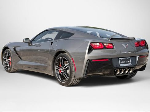 Used 2016 Chevrolet Corvette Stingray Coupe RWD image 8