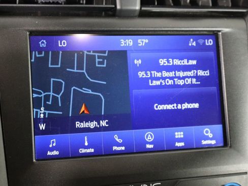 Used 2020 Ford Fusion SE w/ Equipment Group 151A image 32