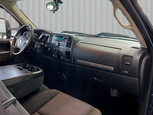 Used 2011 Chevrolet Silverado 1500 LT w/ All-Star Edition AWD/4WD image 25