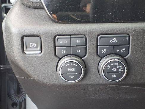 Used 2023 Chevrolet Silverado 1500 RST w/ Z71 Off-Road Package image 21