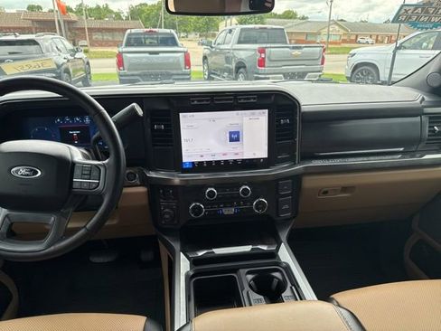 Used 2024 Ford F350 Lariat w/ Chrome Package AWD/4WD image 19