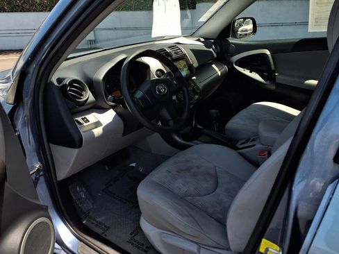 Used 2011 Toyota RAV4 2WD w/ Base L4 Extra Value Pkg image 14