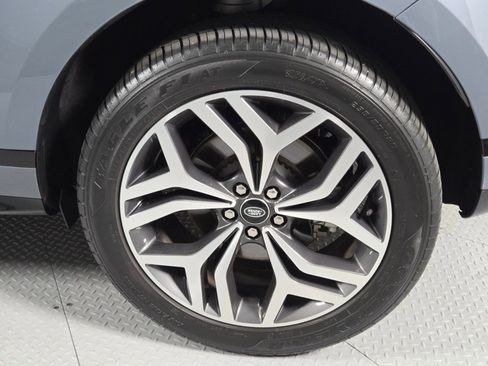 Used 2023 Land Rover Range Rover Evoque R-Dynamic S AWD/4WD image 10