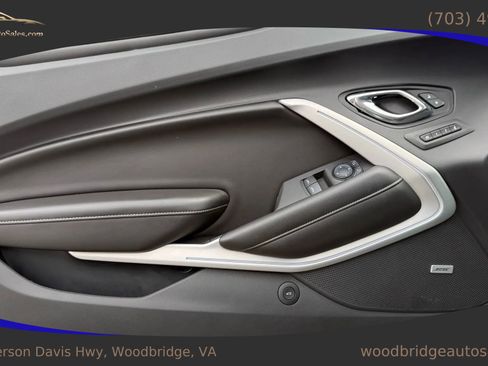 Used 2017 Chevrolet Camaro LT image 11