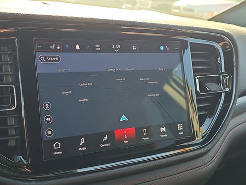 Used 2024 Dodge Durango GT image 21