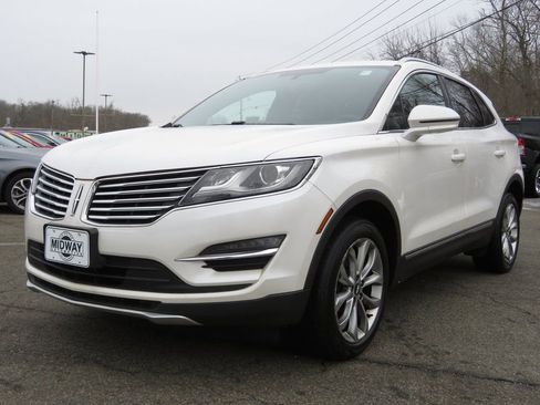 Used 2017 Lincoln MKC Select w/ Select Plus Package image 1