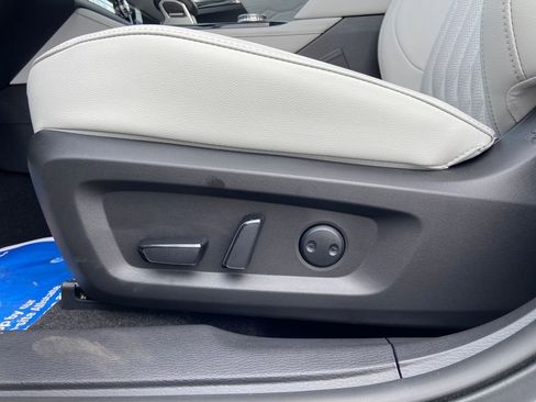 New 2026 Mitsubishi Outlander SEL AWD/4WD image 11