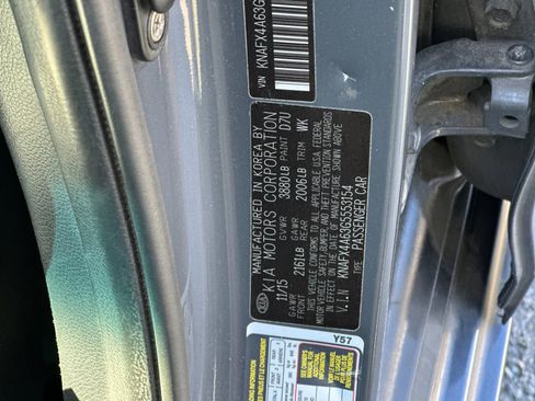 Used 2016 Kia Forte LX w/ LX Popular Plus Package image 27