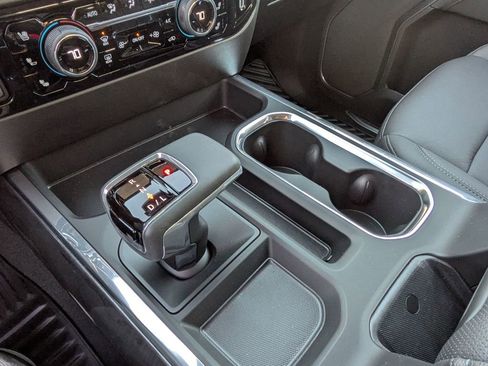 New 2025 Chevrolet Silverado 1500 LTZ w/ LTZ Convenience Package II image 22