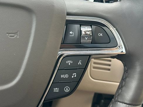 Used 2024 Lincoln Navigator L Reserve AWD/4WD image 34