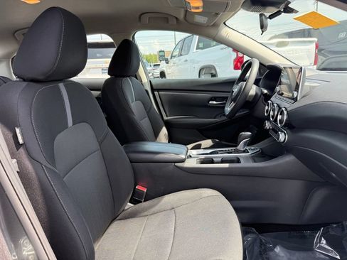 Used 2024 Nissan Sentra SV FWD image 20