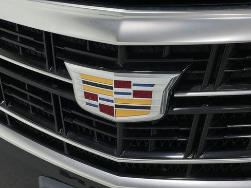 Used 2017 Cadillac XTS Luxury FWD image 37