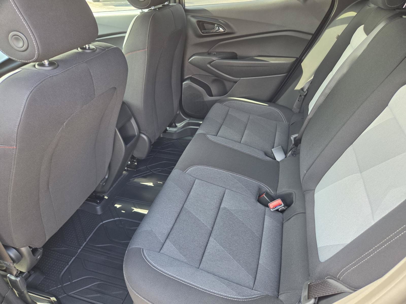 New 2026 Chevrolet Trax RS w/ Sunroof Package FWD image 13