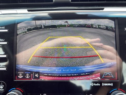 Used 2020 Toyota Camry XLE FWD image 14