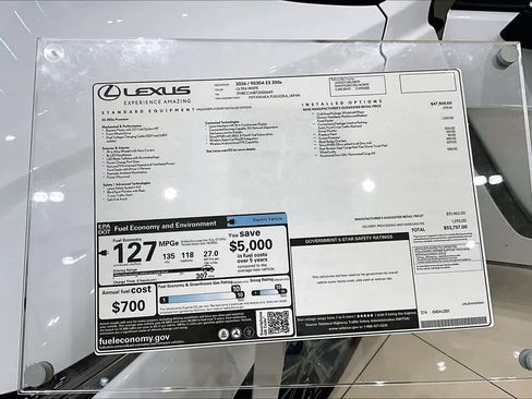 New 2026 Lexus ES 350e FWD image 22