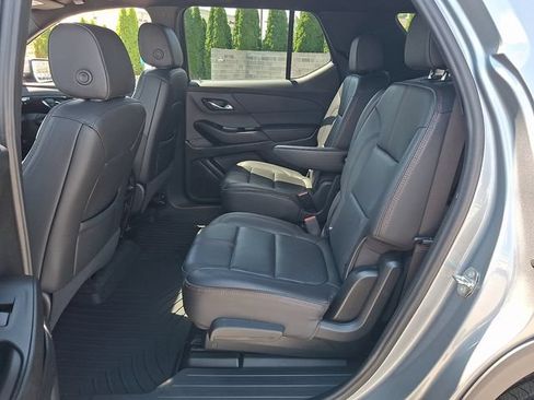 Certified 2023 Chevrolet Traverse RS AWD/4WD image 10