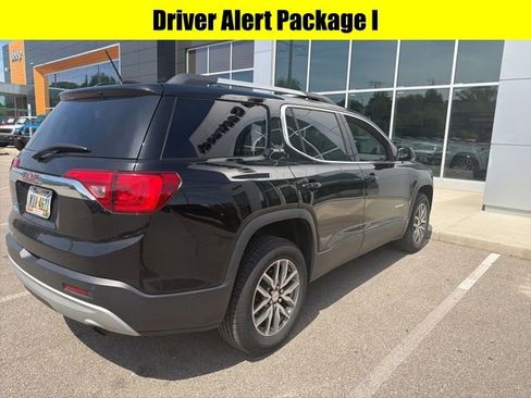 Used 2017 GMC Acadia SLE w/ Driver Alert Package I FWD image 5