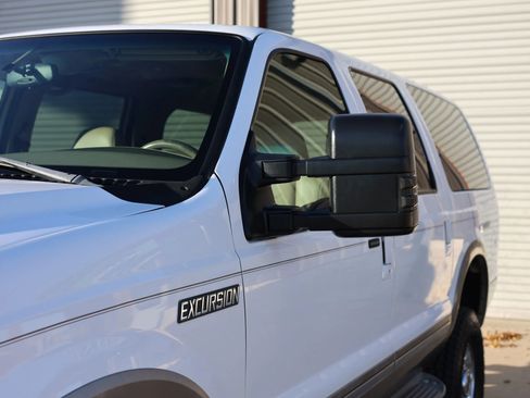 Used 2002 Ford Excursion Limited image 18