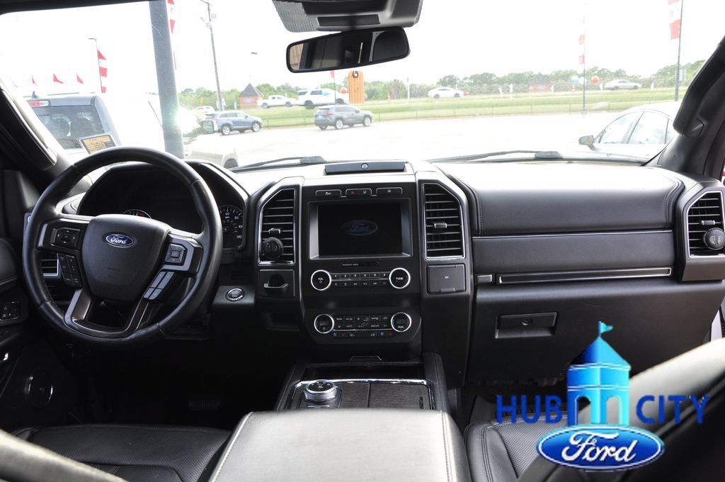 Used 2021 Ford Expedition Limited RWD image 18