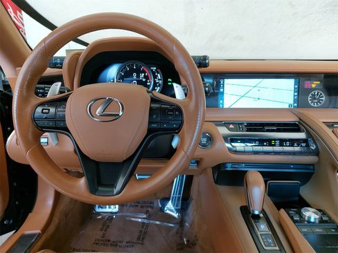 Used 2018 Lexus LC 500 Coupe image 14