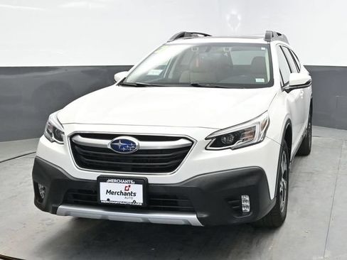 Used 2020 Subaru Outback Limited AWD/4WD image 2