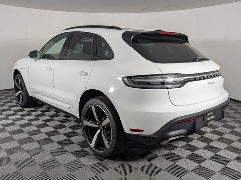 New 2026 Porsche Macan AWD/4WD image 3