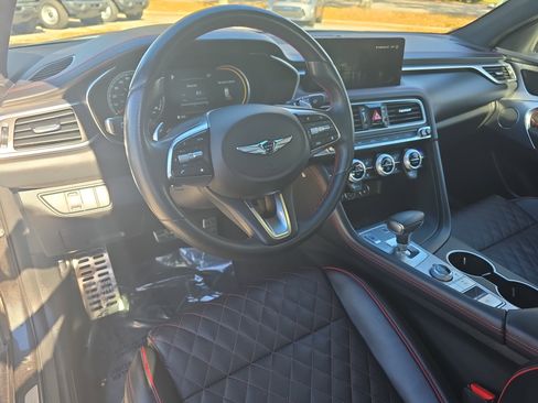 Used 2023 Genesis G70 3.3T w/ Sport Prestige Package image 17