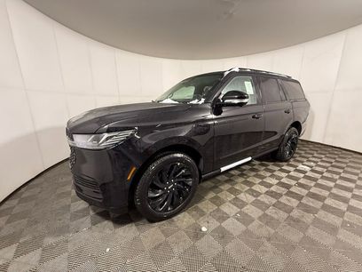 New 2025 Lincoln Navigator Reserve w/ Jet Appearance Package