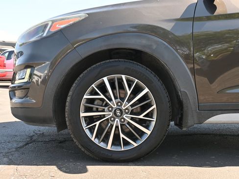 Used 2020 Hyundai Tucson Limited FWD image 28