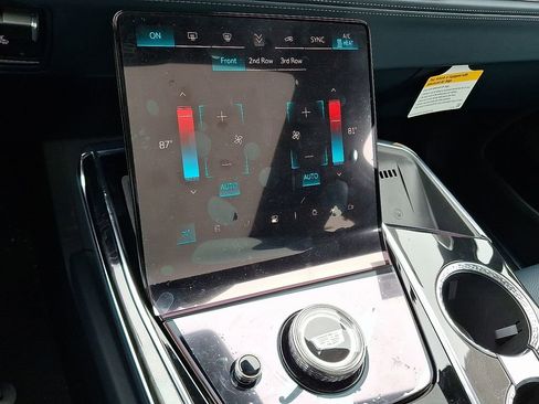 New 2025 Cadillac Escalade IQ Luxury 2 image 39