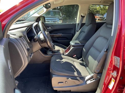 Used 2020 GMC Canyon SLE w/ Elevation Edition image 15