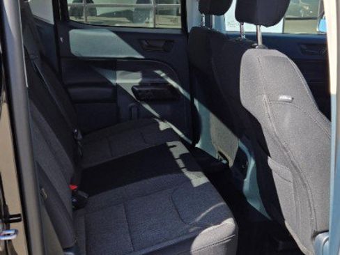 New 2025 Ford Maverick XLT w/ XLT Luxury Package image 17