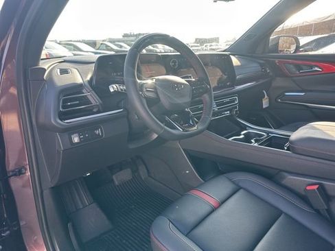 New 2026 Chevrolet Traverse RS w/ LPO, Floor Liner Package image 17