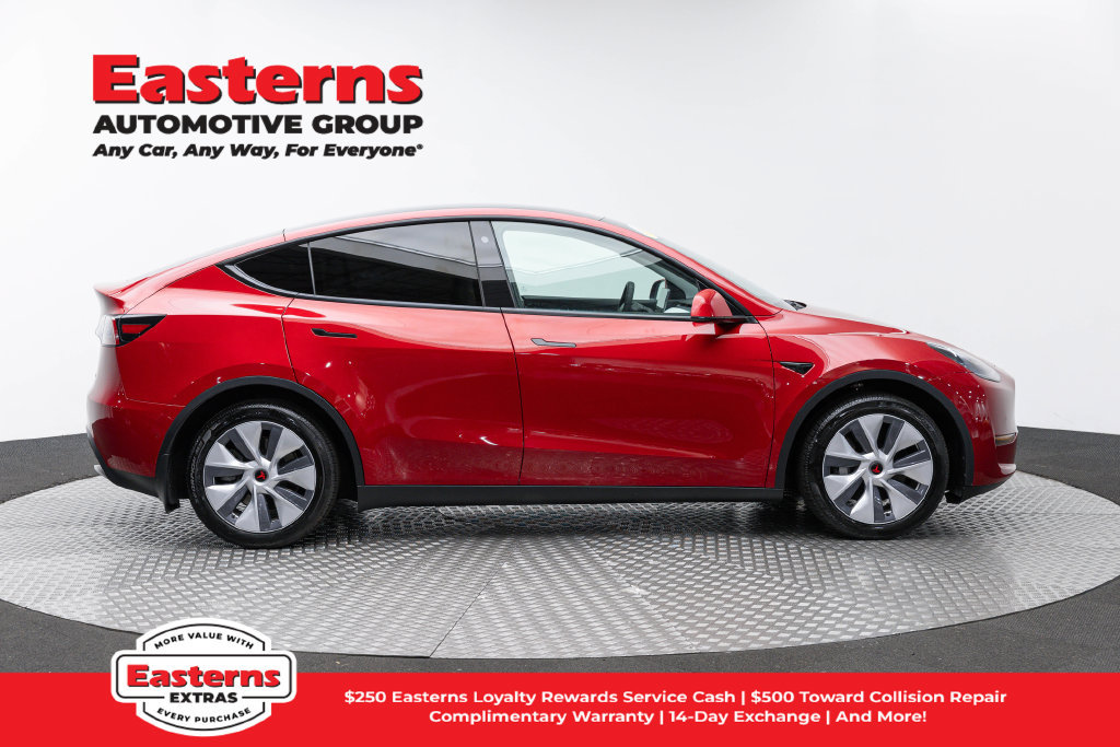 Used 2021 Tesla Model Y Long Range AWD/4WD image 5