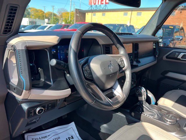 Used 2022 Ford Bronco Wildtrak AWD/4WD image 7