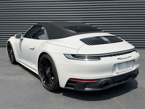 Certified 2022 Porsche 911 Carrera GTS RWD image 3