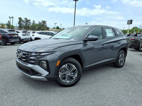 New 2026 Hyundai Tucson Blue SE AWD/4WD image 1