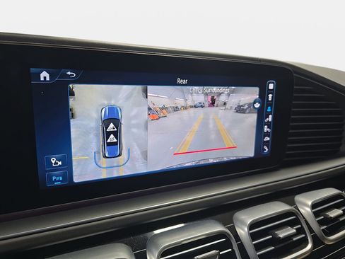 Used 2024 Mercedes-Benz GLS 63 AMG 4MATIC image 23