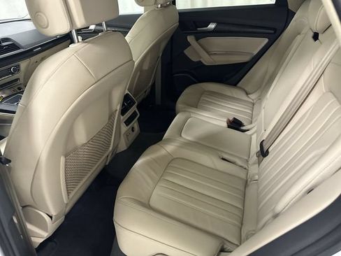Used 2020 Audi Q5 2.0T Premium Plus w/ Premium Plus Package AWD/4WD image 16